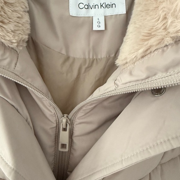 Calvin Klein Women's Tan Puffer Mid Length Coat Sz L - Picture 3 of 6